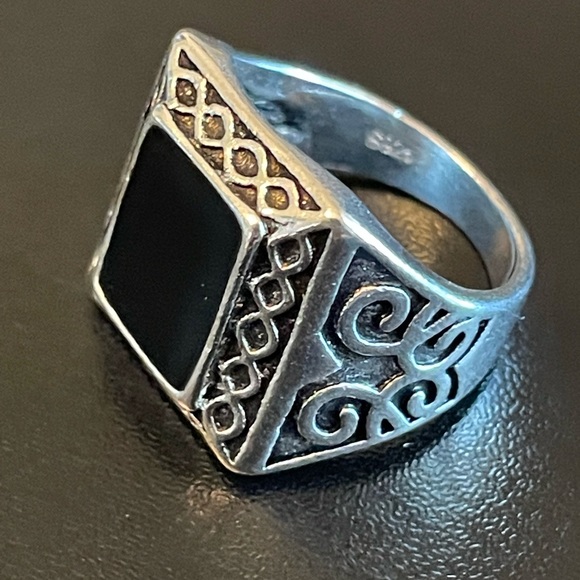 S925 sterling silver natural obsidian ring size 8 - Picture 3 of 8